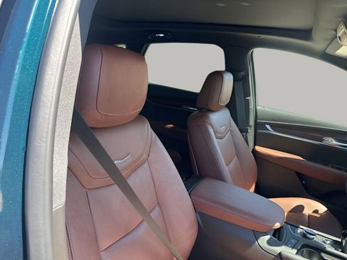 New 2026 Cadillac XT5 Premium Luxury w/ Driver Assist Package image 16