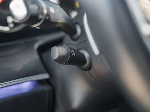 Used 2023 Mercedes-Benz E 350 E 350 image 39