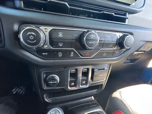 New 2025 Jeep Wrangler Sport S image 29