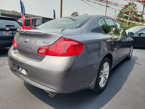 Used 2011 INFINITI G25 x w/ Moonroof Pkg AWD/4WD image 3