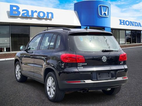Used 2017 Volkswagen Tiguan Limited w/ Premium Package AWD/4WD image 4