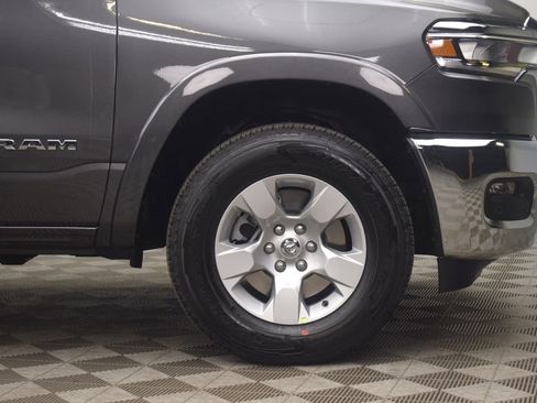 New 2026 RAM 1500 Big Horn AWD/4WD image 6