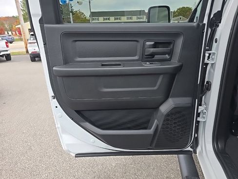 New 2026 RAM 3500 Tradesman image 15