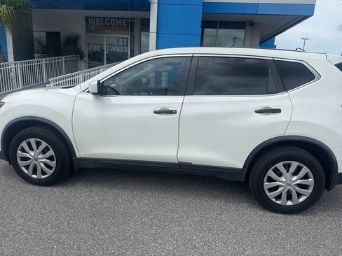 Used 2016 Nissan Rogue S FWD image 7