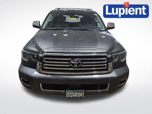 Used 2019 Toyota Sequoia Platinum AWD/4WD image 11