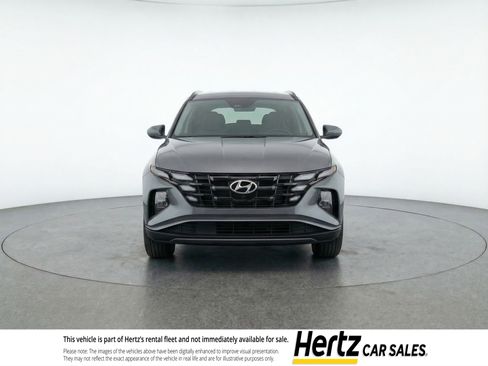 Used 2025 Hyundai Tucson SEL image 2