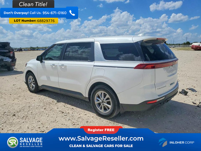 Used 2022 Kia Carnival LX FWD image 3