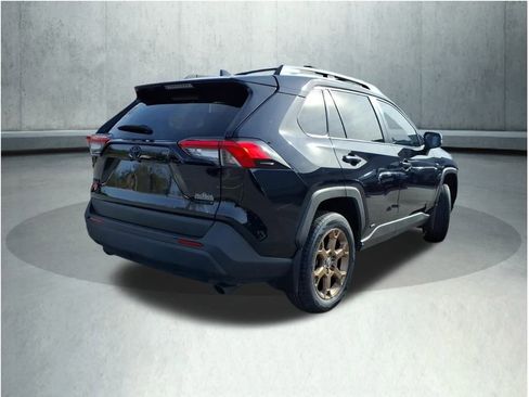 Certified 2023 Toyota RAV4 AWD Hybrid image 22