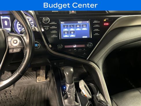 Used 2018 Toyota Camry SE w/ Moonroof Package FWD image 21