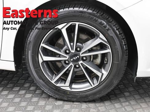 Used 2023 Kia Forte LXS FWD image 30
