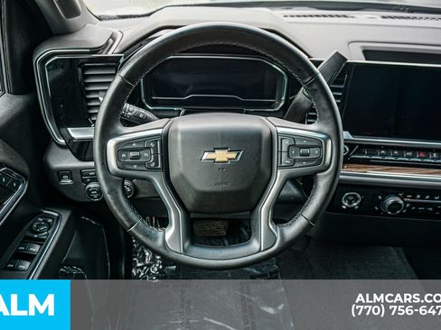 Used 2023 Chevrolet Silverado 1500 LT AWD/4WD image 29