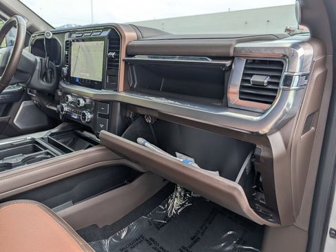 Used 2024 Ford F250 King Ranch AWD/4WD image 32