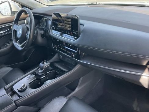 Used 2021 Nissan Rogue SL w/ Premium Package AWD/4WD image 37