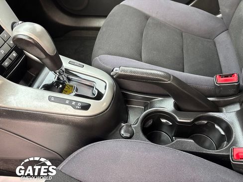 Used 2013 Chevrolet Cruze LT FWD image 22