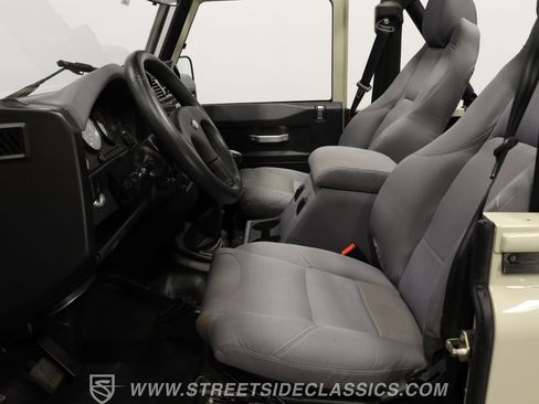 Used 1994 Land Rover Defender 90 AWD/4WD image 35