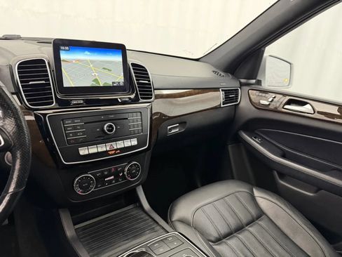 Used 2017 Mercedes-Benz GLS 450 4MATIC image 18