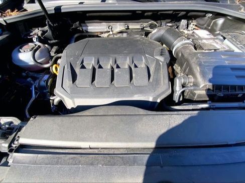 Used 2025 Audi Q3 2.0T Premium Plus w/ Premium Plus Package image 28