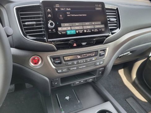 Certified 2024 Honda Ridgeline RTL+ image 37