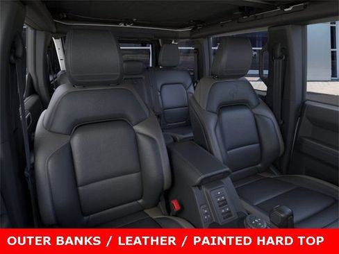 New 2025 Ford Bronco Outer Banks image 10