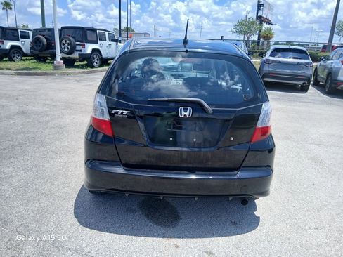 Used 2010 Honda Fit image 5