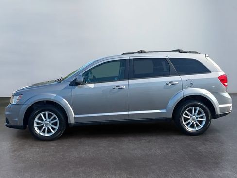 Used 2015 Dodge Journey SXT w/ Flexible Seating Group AWD/4WD image 2