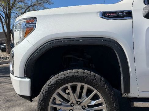 Used 2019 GMC Sierra 1500 Denali w/ Denali Ultimate Package image 9