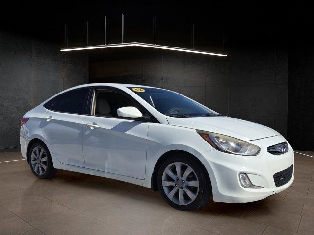 Used 2012 Hyundai Accent GLS w/ Premium Pkg 3 FWD image 1