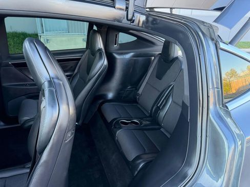 Used 2017 Tesla Model X 100D image 17