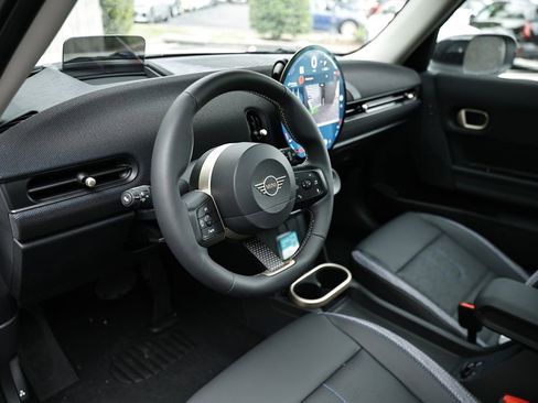 New 2026 MINI Cooper 4-Door Hardtop FWD image 18