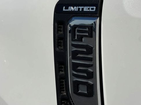 Certified 2024 Ford F250 Limited w/ FX4 Off-Road Package image 27