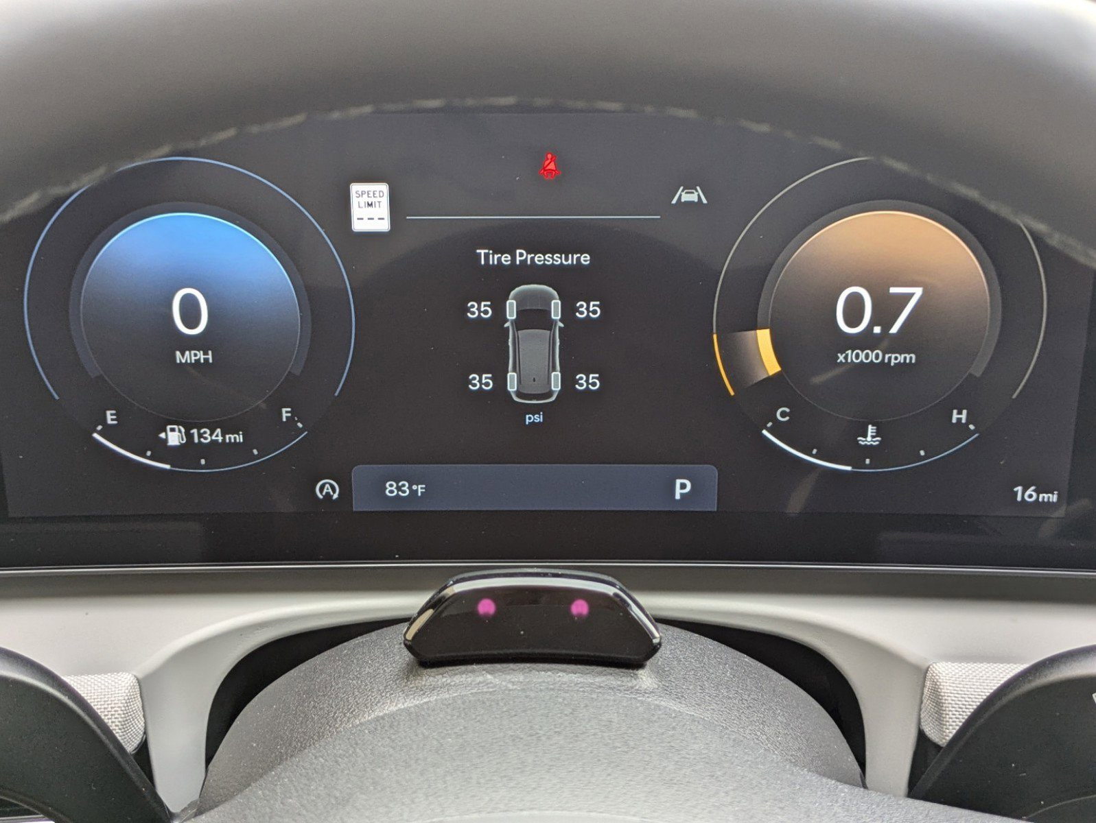 New 2026 Hyundai Tucson Limited FWD image 29