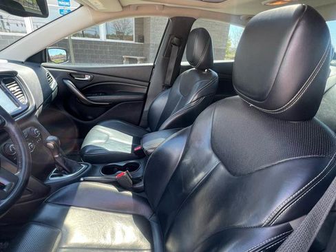 Used 2016 Dodge Dart Limited w/ Technology Group image 12