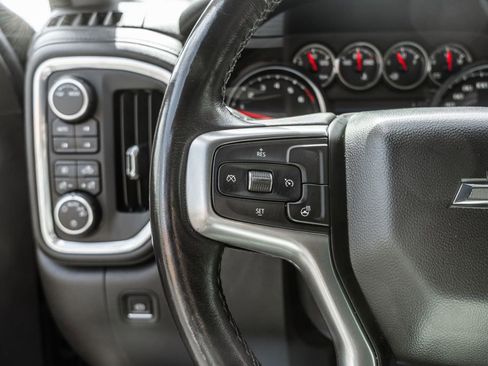 Used 2021 Chevrolet Silverado 1500 LT Trail Boss w/ Convenience Package II AWD/4WD image 22