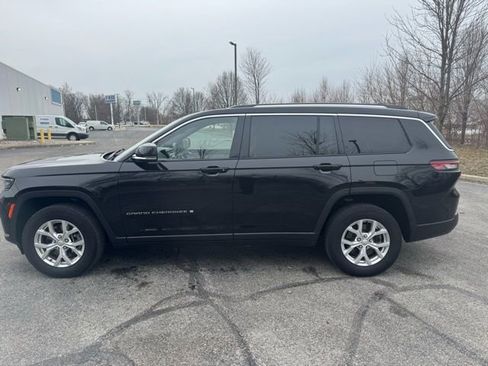 Used 2023 Jeep Grand Cherokee L Limited w/ Luxury Tech Group II RWD image 5