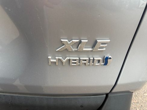 Certified 2023 Toyota RAV4 XLE w/ Convenience Package AWD/4WD image 23