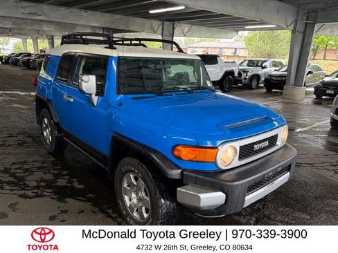 Used 2007 Toyota FJ Cruiser 4WD image 3