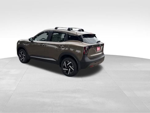 New 2026 Nissan Kicks SV w/ SV Premium Package image 2