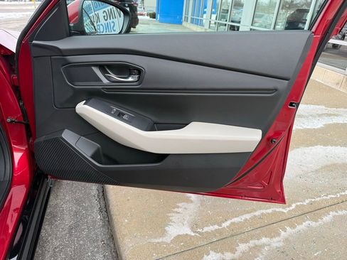 Certified 2025 Honda Accord EX-L image 45