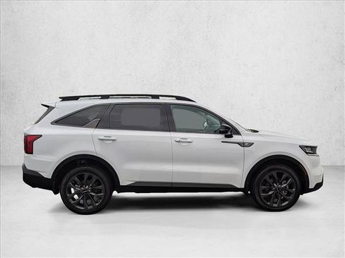 Used 2022 Kia Sorento X-Line EX image 4