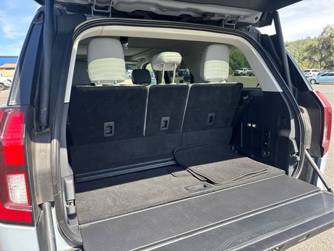 Certified 2025 Ford Expedition Active AWD/4WD image 9