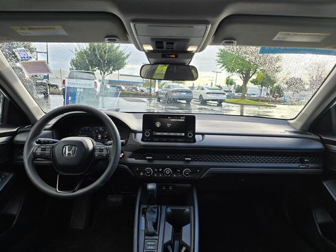 Used 2024 Honda Accord EX image 6