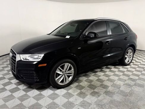 Used 2018 Audi Q3 2.0T Premium image 2