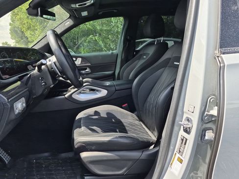 Used 2024 Mercedes-Benz GLS 63 AMG 4MATIC image 26