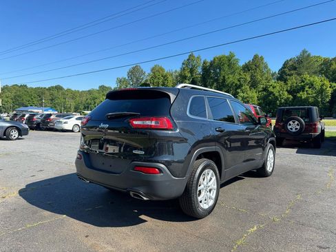 Used 2015 Jeep Cherokee Latitude w/ Comfort/Convenience Group AWD/4WD image 5