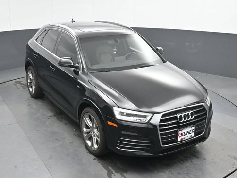 Used 2018 Audi Q3 2.0T Premium Plus w/ Premium Plus Package AWD/4WD image 35