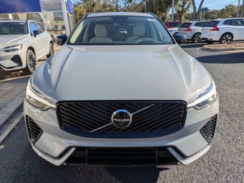 New 2026 Volvo XC60 T8 Ultra w/ Protection Package Premier image 9