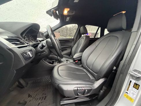 Used 2018 BMW X1 sDrive28i FWD image 11