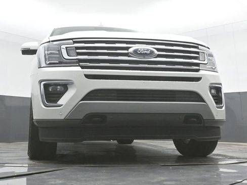 Used 2020 Ford Expedition Limited w/ Special Edition Package AWD/4WD image 28