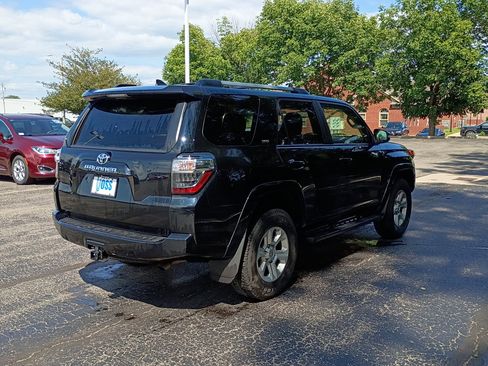 Used 2023 Toyota 4Runner SR5 Premium w/ Moonroof Package AWD/4WD image 3