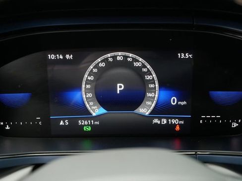 Certified 2024 Volkswagen Taos SE image 27